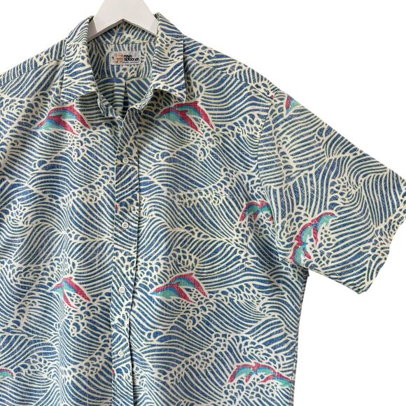 Reyn Spooner Buttoned Shirt Blue Reverse Print Hawaiian Waves Dolphins USA XL - Picture 1 of 9